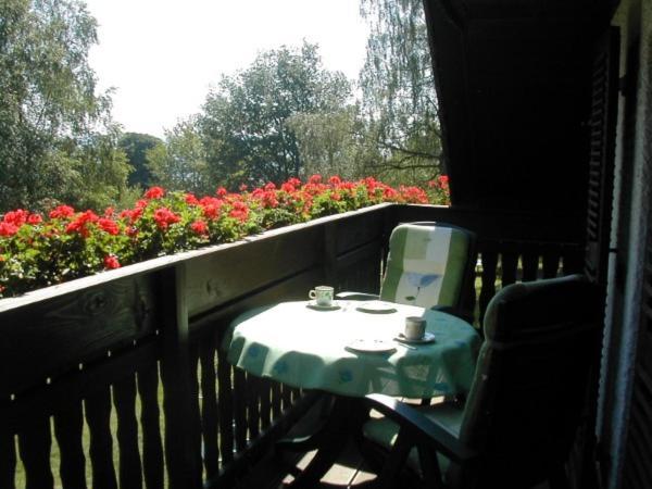 Langweiler Haus Am Wald - Urlaub Am Nationalparkアパートメント エクステリア 写真